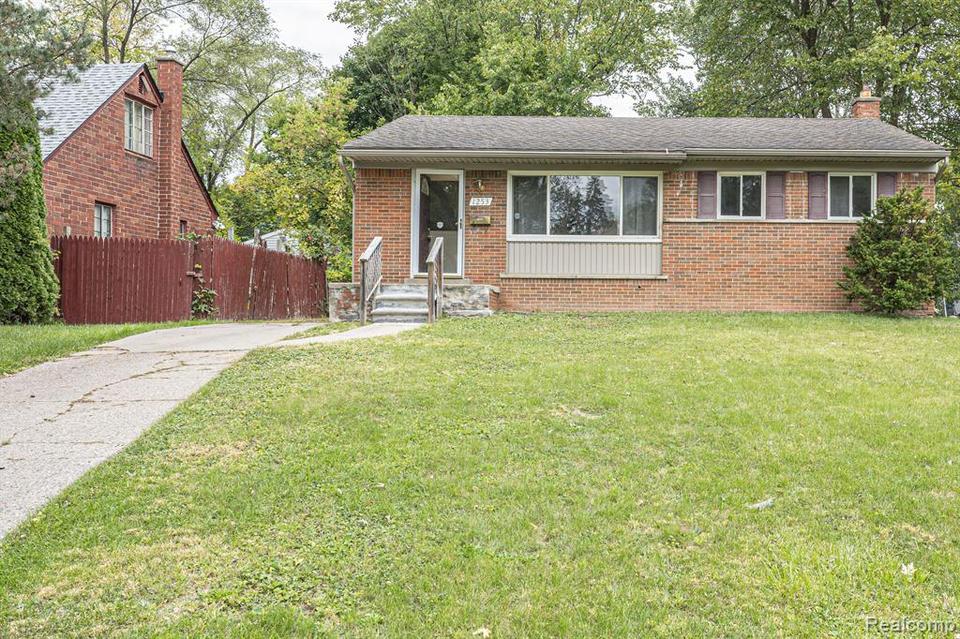  1253 Colonial Dr, Inkster, MI 48141 photo 1