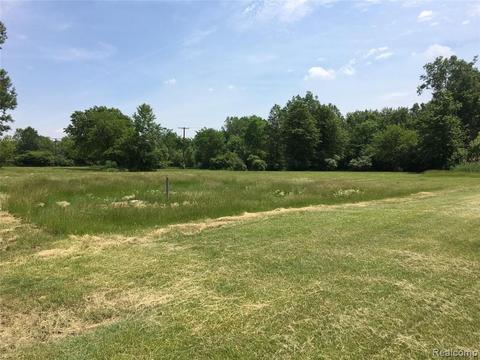 28651 Eureka Rd, Romulus, MI 48174 photo 1
