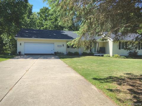 3605 Doering Rd, Jackson, MI 49201