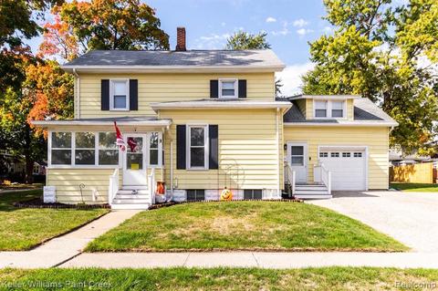 802 Jay St, St. Clair, MI 48079 photo 1