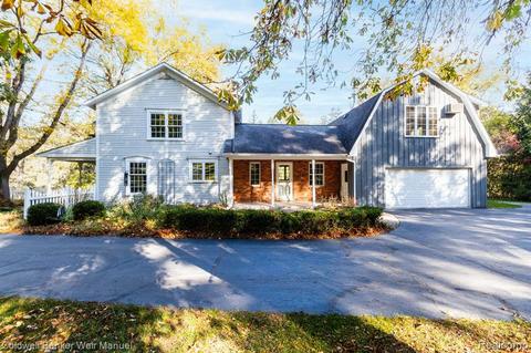 4565 Gallagher Rd, Rochester, MI 48306 | 1 photo | MLS #20221050554 ...