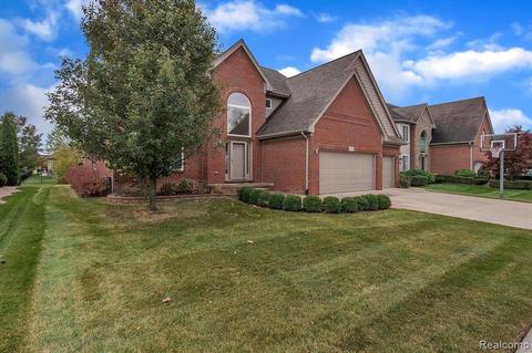 21396 John Dr, Macomb, MI 48044 photo 1