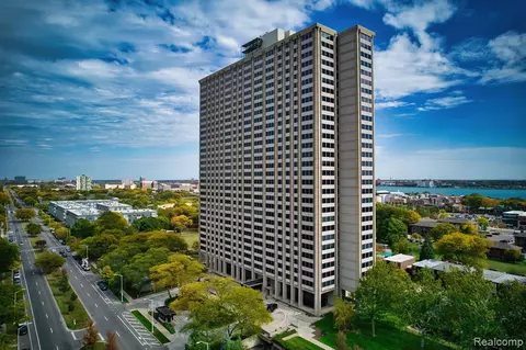 1300 E Lafayette St #1003, Detroit, MI 48207
