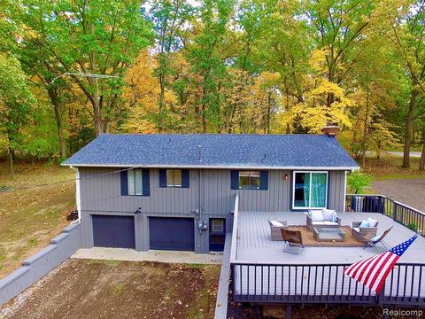 8609 Hankerd Rd, Gregory, MI 48137 photo 1