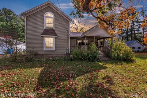 329 Main St, Gregory, MI 48137 photo 1