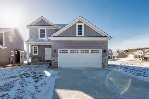 4528 Oak St, Grand Blanc, MI 48439