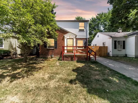 5306 Marseilles St, Detroit, MI 48224