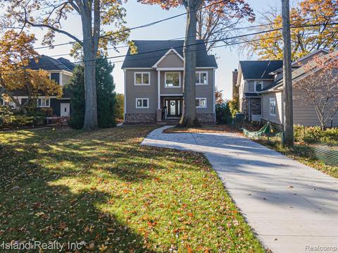 30013 E River Rd, Grosse Ile, MI 48138 photo 1