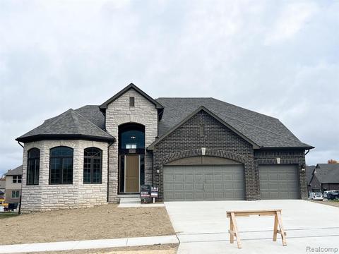 24771 Callaway Dr, Macomb, MI 48042 photo 1