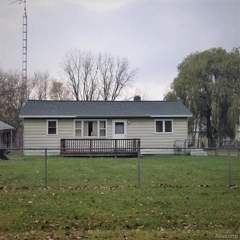 1233 E Frances Rd, Mount Morris, MI 48458 photo 1