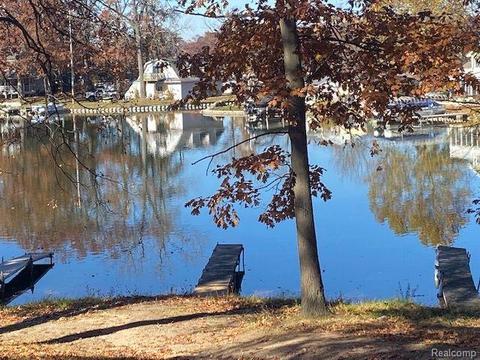 00 Bennett, Linden, MI 48430