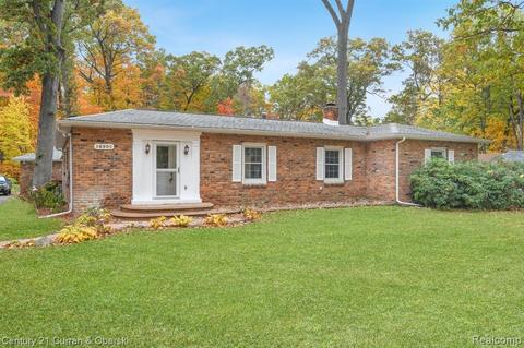 36950 Herman St, Romulus, MI 48174 photo 1
