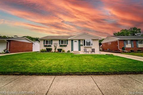 38054 Westvale St, Romulus, MI 48174 photo 1