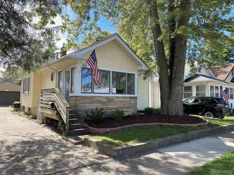 151 Madison Ave, Clawson, MI 48017 photo 1
