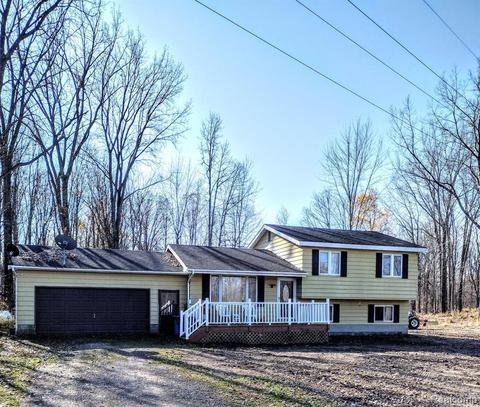 2425 Waterman Rd, Vassar, MI 48768 photo 1