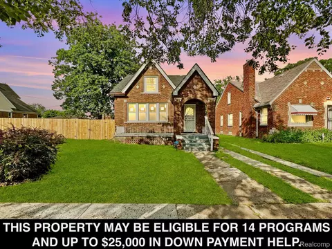 5532 Three Mile Dr, Detroit, MI 48224