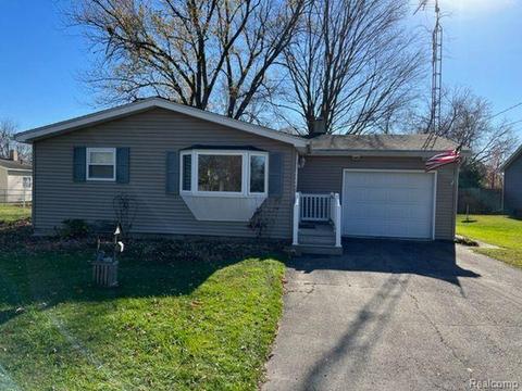 1083 Lorene Ave, Mount Morris, MI 48458 photo 1