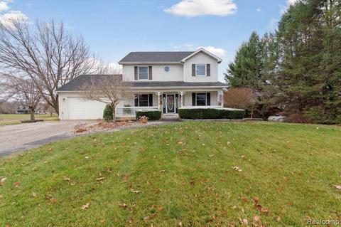 3292 Beck Rd, Howell, MI 48843 photo 1