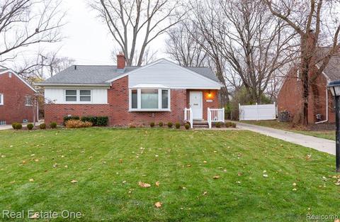 18316 Beverly Rd, Beverly Hills, MI 48025 photo 1