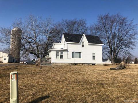 153 N Doran Rd, Imlay City, MI 48444