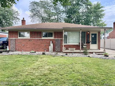 3091 Longmeadow Dr, Trenton, MI 48183