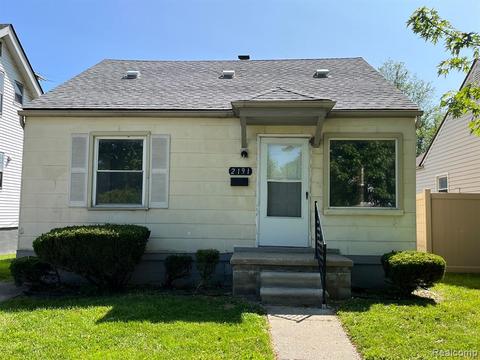 2191 Charter St, Lincoln Park, MI 48146