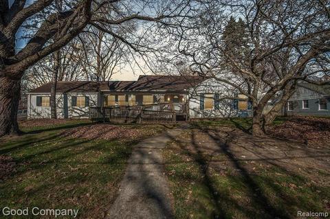 35454 Elm St, Wayne, MI 48184 photo 1