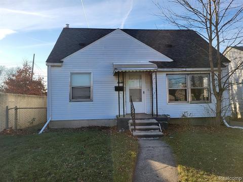 20901 Beechwood Ave, Eastpointe, MI 48021