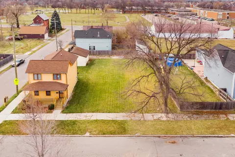 3313 Harrison St, Detroit, MI 48208