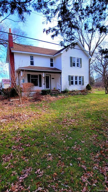 5050 Nicholson Rd N, Fowlerville, MI 48836