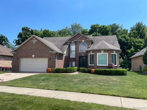 21046 Vesper Dr, Macomb, MI 48044 photo 1