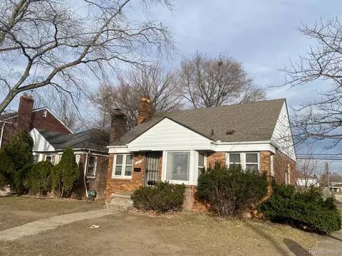 15717 Carlisle St, Detroit, MI 48205