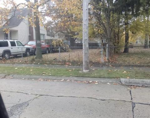 8662 Studebaker Ave, Warren, MI 48089 photo 1