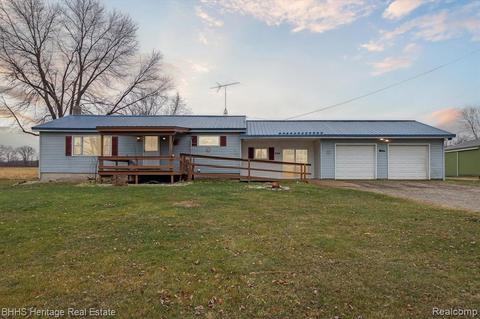 998 E Lansing Rd, Morrice, MI 48857 photo 1