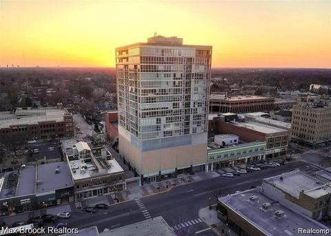 432 S Washington Ave #1303, Royal Oak, MI 48067