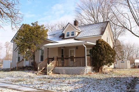 310 N Hazelton St, Flushing, MI 48433 photo 1
