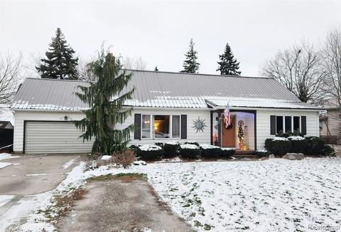 82 E Bay St, Sebewaing, MI 48759 photo 1