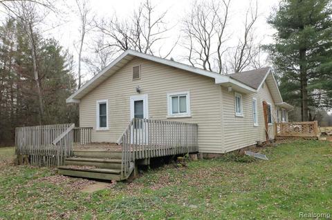 3566 Concord St, Flint, MI 48504 photo 1