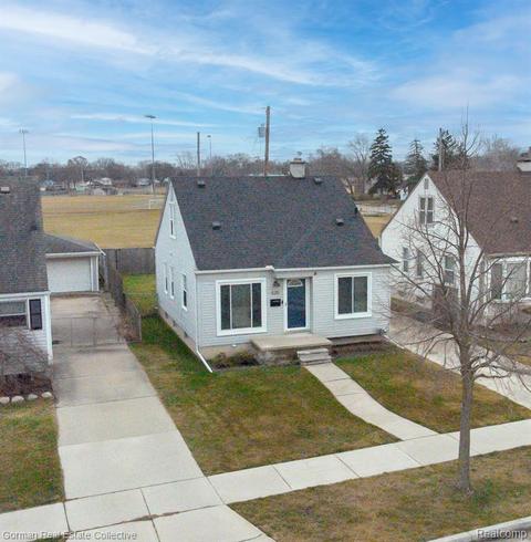 525 Park Dr, Clawson, MI 48017 photo 1