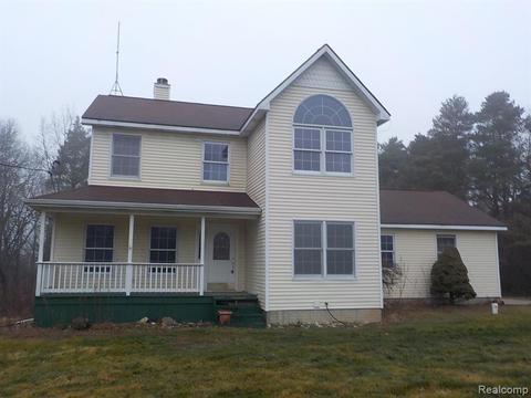2465 E Vienna Rd, Clio, MI 48420 photo 1
