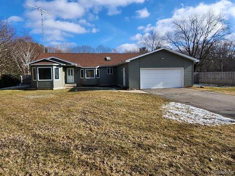 6450 Johnson Rd, Flushing, MI 48433 photo 1