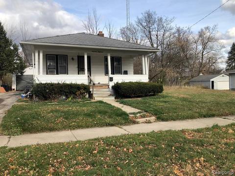 1918 Berkley St, Flint, MI 48504 photo 1