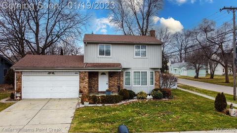 391 Cherry Dr, Troy, MI 48083 photo 1