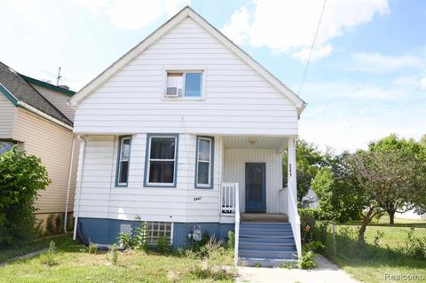 5541 Caniff St, Hamtramck, MI 48212