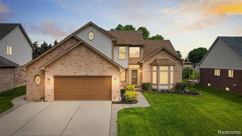 16381 Vandelay Dr, Macomb, MI 48044 photo 1