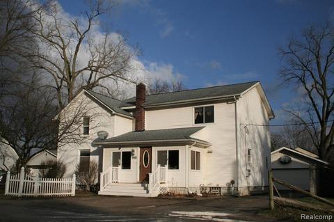 9061 Augusta St, Willis, MI 48191 photo 1