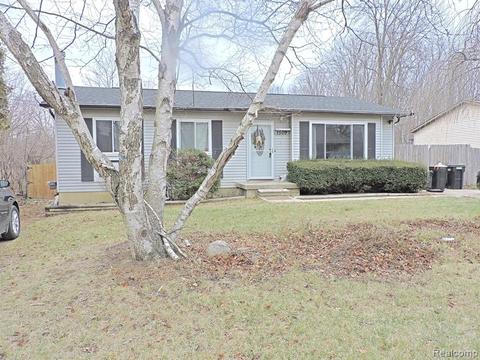 1509 Ryan St, Flint, MI 48532 photo 1