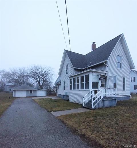 319 E Main St, Sebewaing, MI 48759 photo 1