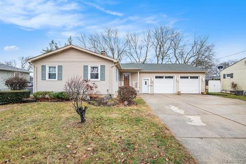 306 Labian Dr, Flushing, MI 48433 photo 1