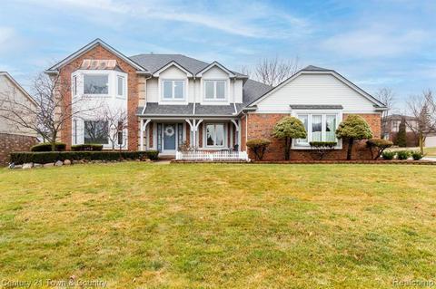 6625 Granger Dr, Troy, MI 48098 photo 1